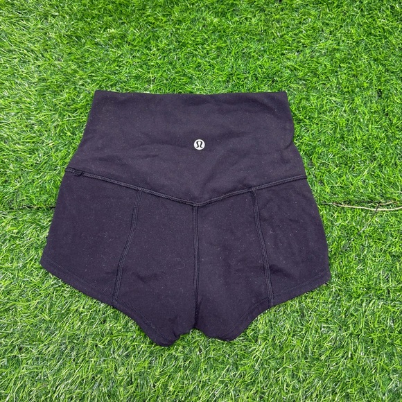 Lululemon Align High Rise Shorts 1.5" - Picture 1 of 4